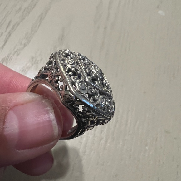 Sterling silver ring size 7 - Picture 9 of 11